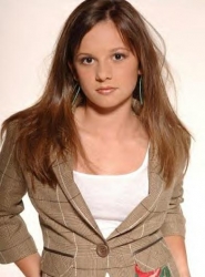 Photos de Mackenzie Rosman - Photoshoot John Sciulli - 13